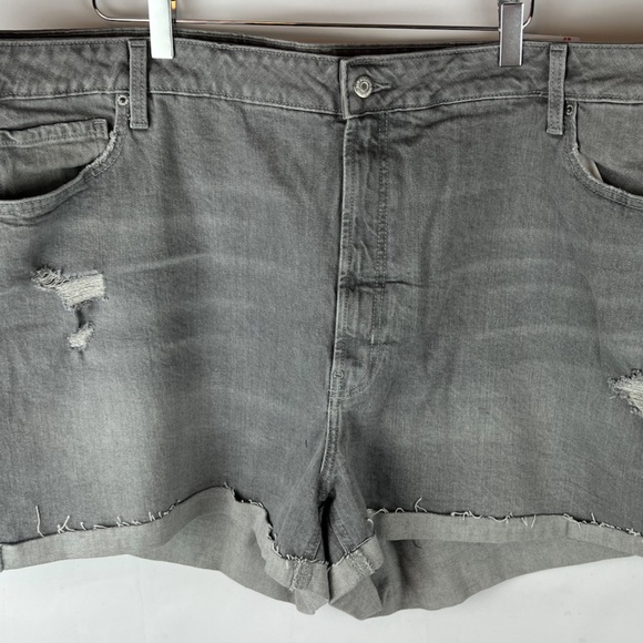 NWT: old navy High-Waisted O.G. Gray Cut-Off Jean Shorts (28) $40 - Picture 5 of 15